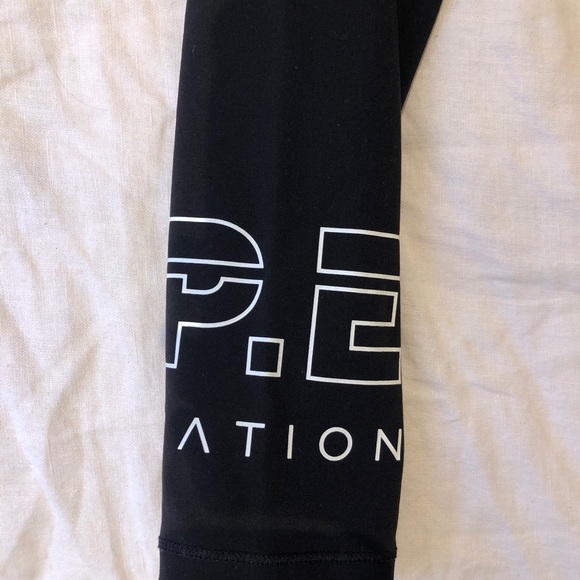 PE NATION x H&M activewear leggings - Picture 4 of 5